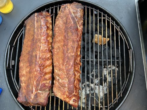 Weber Kettle Ribs (3-1-1 Method): How to Smoke Baby Back Ribs ...